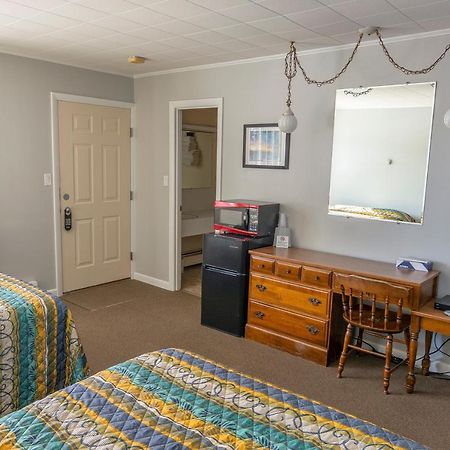 Ludlow The Brookside Inn מראה חיצוני תמונה